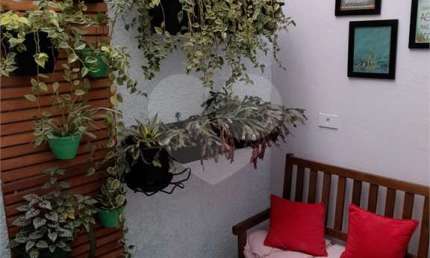 Sobrado com 4 quartos à venda em Jardim Utinga - SP