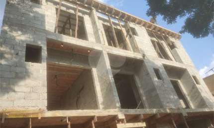 Casa de vila com 2 quartos à venda em Jardim Santo Alberto - SP