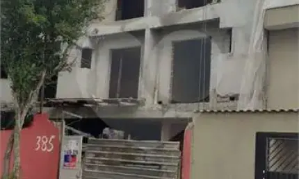 Casa em condomínio fechado com 2 quartos à venda no Utinga, Santo André 