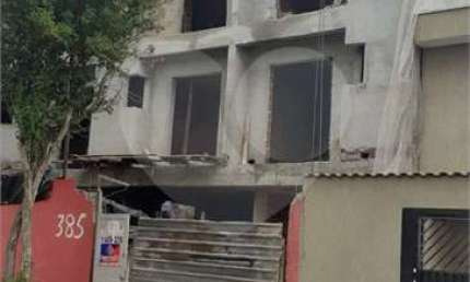 Casa em condomínio fechado com 2 quartos à venda no Utinga, Santo André 