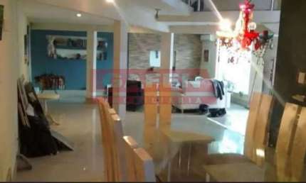 Casa com 5 quartos à venda na Rua Pereira da Silva, Laranjeiras, Rio de Janeiro, 220 m2 por R$ 1.800.000