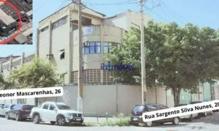 Barracão / Galpão / Depósito à venda na Rua Sargento Silva Nunes, 201, Ramos, Rio de Janeiro