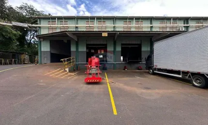 GALPÃO EM CONDOMÍNIO PARA ALUGAR COM 900M² NO JARDIM OURO BRANCO