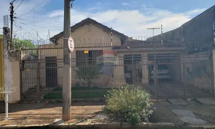 Casa com 3 Quartos para Venda, 280m² - Campos Elíseos - Ribeirão Preto