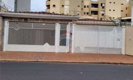 CASA COM 3 SUÍTES PARA LOCAÇÃO NO JARDIM PAULISTANO - RIBEIRÃO PRETO