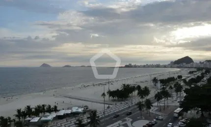 Apartamento com 3 quartos à venda na Avenida Atlântica, Leme, Rio de Janeiro, 230 m2 por R$ 5.500.000