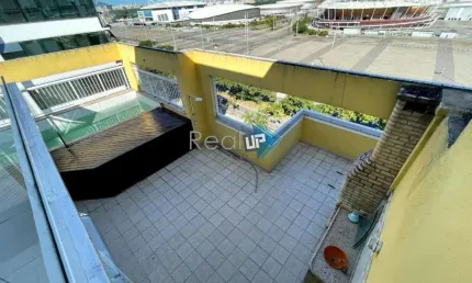 Cobertura com 4 quartos à venda na Avenida Embaixador Abelardo Bueno, Barra da Tijuca, Rio de Janeiro, 133 m2 por R$ 1.700.000