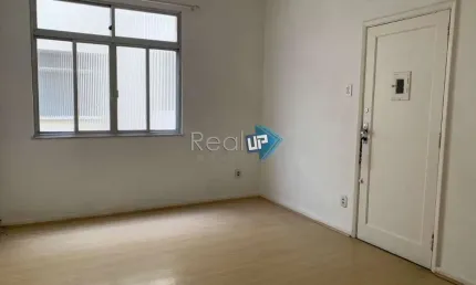 Apartamento com 2 quartos à venda na Avenida Bartolomeu Mitre, Leblon, Rio de Janeiro, 66 m2 por R$ 1.500.000
