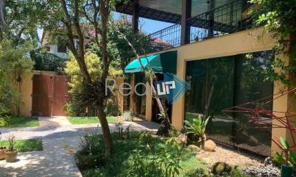 Casa em condomínio fechado com 5 quartos à venda na Avenida Luther King, Barra da Tijuca, Rio de Janeiro, 907 m2 por R$ 7.850.000
