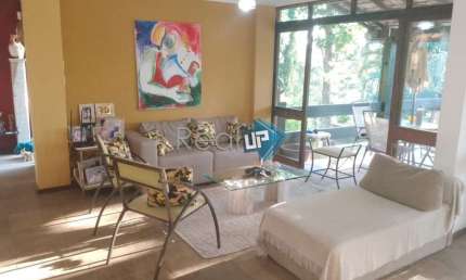 Casa em condomínio fechado com 4 quartos à venda na Rubineia, Itanhangá, Rio de Janeiro, 366 m2 por R$ 800.000