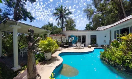 Casa em condomínio fechado com 5 quartos à venda na Rua Engenheiro Pires do Rio, Itanhangá, Rio de Janeiro, 430 m2 por R$ 3.800.000