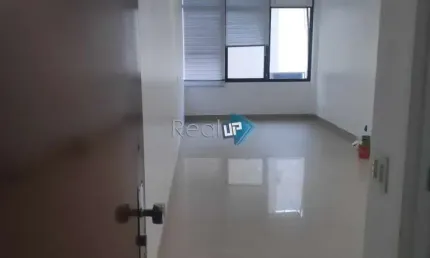 Sala comercial com 1 sala à venda na Rua Voluntários da Pátria, Botafogo, Rio de Janeiro, 29 m2 por R$ 550.000