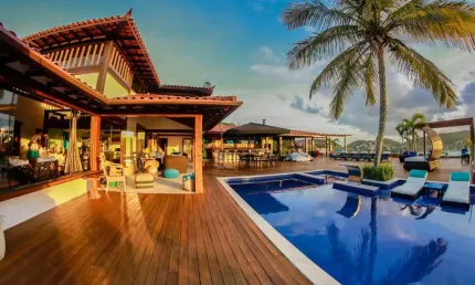 Casa com 10 quartos à venda na R. E-2 Condomínio Atlântico, Ferradura, Armação dos Búzios, 581 m2 por R$ 9.900.000