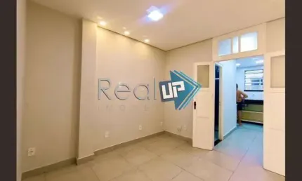Apartamento com 1 quarto à venda na Rua Miguel Lemos, Copacabana, Rio de Janeiro, 37 m2 por R$ 690.000