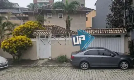Casa em condomínio fechado com 3 quartos à venda na do Itanhangá, Itanhangá, Rio de Janeiro, 151 m2 por R$ 850.000