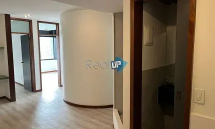 Sala comercial com 1 sala à venda na rua voluntários da pátria, botafogo, rio de janeiro por r$ 1.200.000