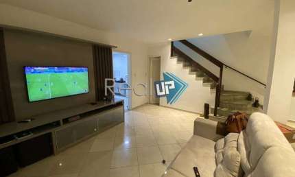Casa em condomínio fechado com 3 quartos à venda na Rua General Severiano, Botafogo, Rio de Janeiro, 156 m2 por R$ 933.000