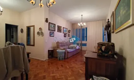 Apartamento com 3 quartos à venda na Rua Figueiredo Magalhães, Copacabana, Rio de Janeiro, 127 m2 por R$ 1.000.000