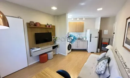 Apartamento com 1 quarto à venda na rua mário ribeiro, leblon, rio de janeiro, 33 m2 por r$ 1.000.000