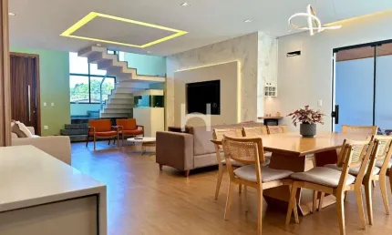 Casa com 4 quartos à venda na Rua Visconde de Mauá, 1223, América, Joinville