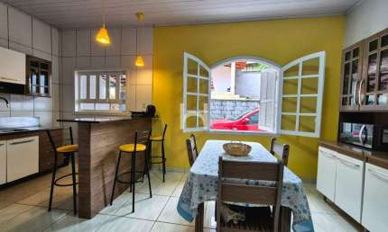 Casa com 2 quartos à venda na Rua Teotônio Cunha, 260, João Costa, Joinville, 115 m2 por R$ 350.000
