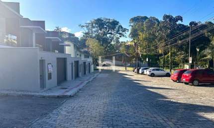 Casa com 3 quartos à venda na Rua Recreativa Antárctica, América, Joinville