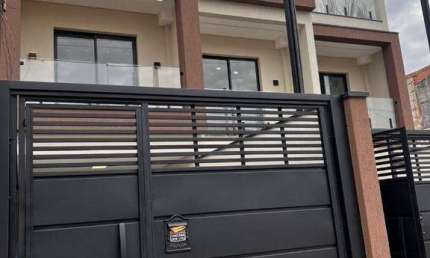 Sobrado com 3 dormitórios à venda por R$ 820.000,00 - Vila Ré - São Paulo/SP