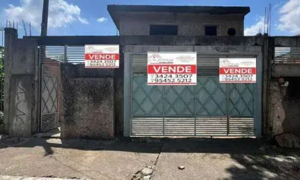 Sobrado com 3 dormitórios à venda, 300 m² por R$ 220.000,00 - Guaianases - São Paulo/SP