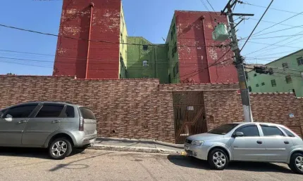 Apartamento com 2 dormitórios, 46 m² - venda por R$ 150.000,00 ou aluguel por R$ 900,00/mês - Conjunto Habitacional Juscelino Kubitschek - São Paulo/SP