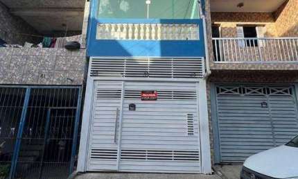 Sobrado com 3 dormitórios à venda, 260 m² por R$ 320.000,00 - Conjunto Residencial Prestes Maia - São Paulo/SP