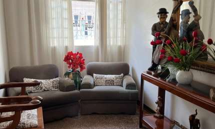 Casa com 3 quartos à venda na Rua Sílvio Pegoraro, Petrópolis, Londrina