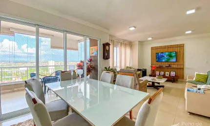 Apartamento no bairro Vila Mendonça com varanda espaçosa