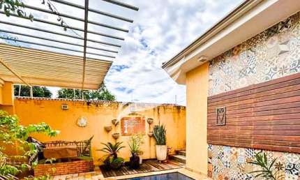 Casa com 3 quartos à venda na Rua Compadre João Bertani, 01, Icaray, Araçatuba