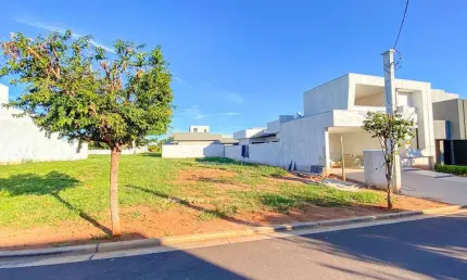 Terreno à venda na Antiga Estrada Nós, 9, Jardim Pinheiros, Birigui