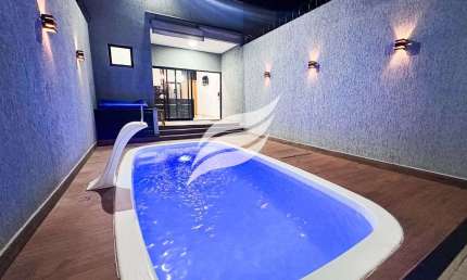 Casa com piscina à venda no bairro Santa Luzia em Araçatuba