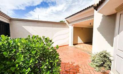 Casa com 04 dormitórios à venda no bairro Vila Nova em Araçatuba