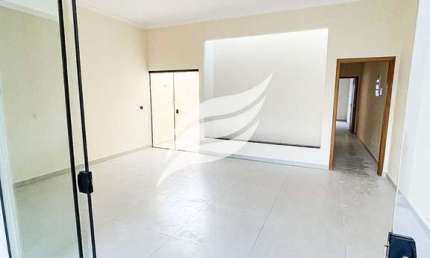 Casa 02 quartos à venda próxima à Avenida Waldermar Alves