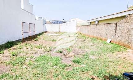 Terreno de 300 m² à venda no condomínio Serra Dourada em Araçatuba