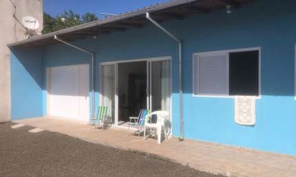 Casa com 2 quartos à venda na Avenida Getúlio Vargas, 251, Centro, Balneário Arroio do Silva
