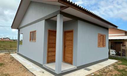Casa com 2 quartos à venda na Avenida Getúlio Vargas, 0, Centro, Araranguá