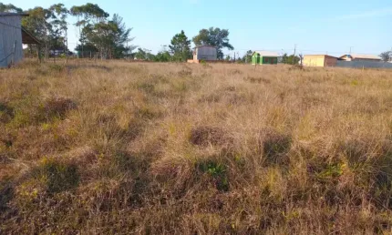 Terreno à venda - terreno a venda medindo 12m x 25m sendo 300m  em ótima localização