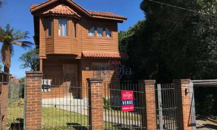 Casa com 3 dormitórios à venda, 190 m² por R$ 1.200.000,00 - Vila  Maggi - Canela/RS