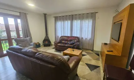 Casa com 3 dormitórios à venda, 288 m² por R$ 1.690.000,00 - Centro - Canela/RS