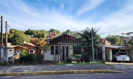 Casa com 4 dormitórios à venda, 191 m² por R$ 450.000,00 - Vila do Cedro - Canela/RS