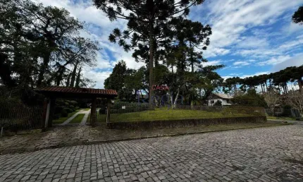 Casa com 4 dormitórios à venda, 269 m² por R$ 2.999.000,00 - Vila Suiça - Canela/RS