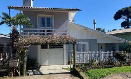 Casa com 2 dormitórios à venda, 90 m² por R$ 600.000,00 - Jardim das Fontes - Canela/RS