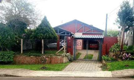 Casa com 2 dormitórios à venda, 145 m² por R$ 640.000,00 - Distrito Industrial - Canela/RS