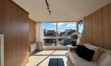 Apartamento mobiliado, à venda, no centro de Gramado/RS!