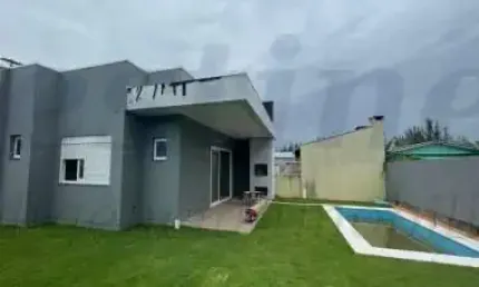Casa 3 suítes para Venda no bairro Camboim em Arroio do Sal