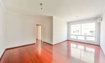 Apartamento para venda no bairro Moinhos de Vento em Porto Alegre